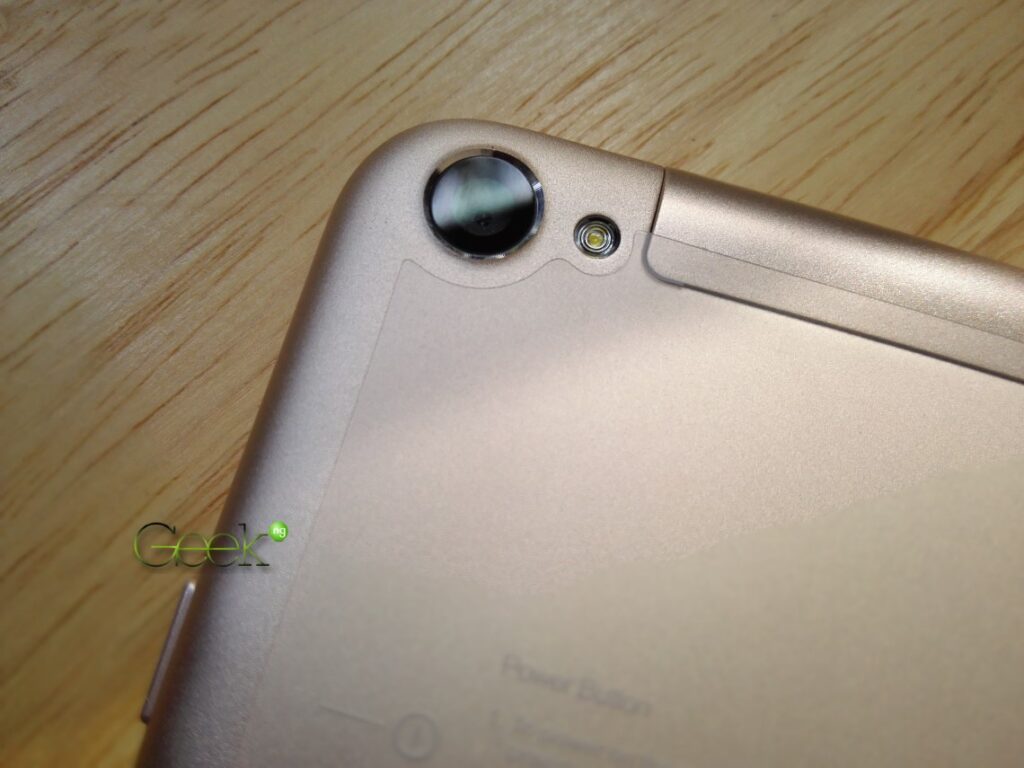 Tecno DroiPad 8II camera