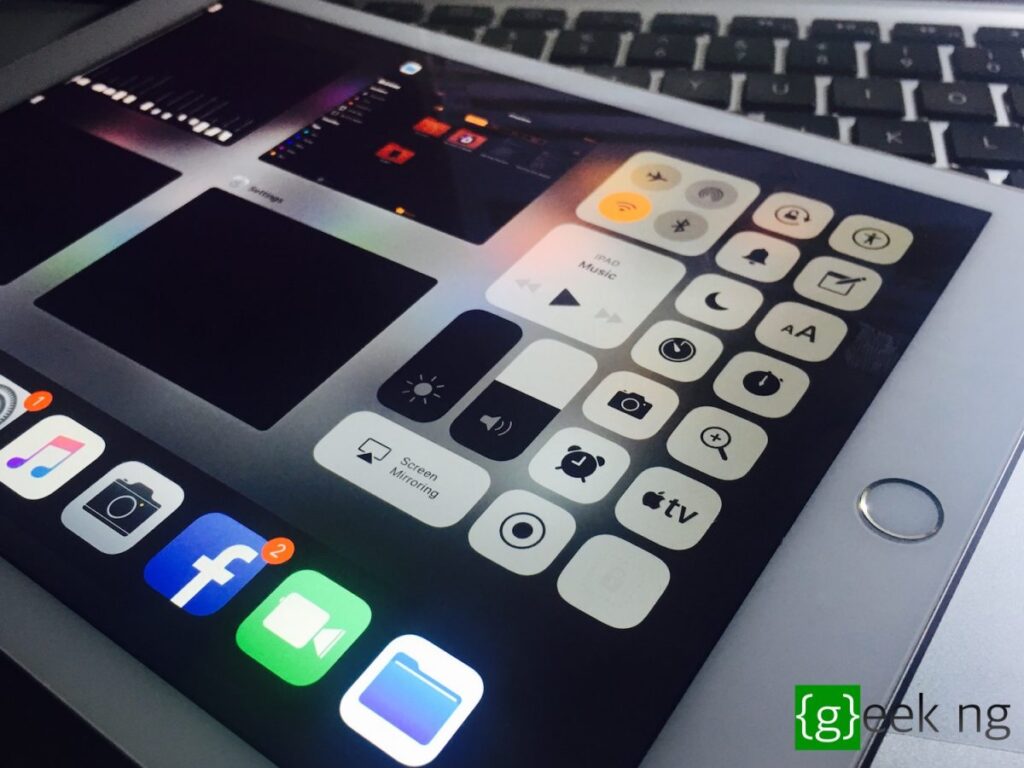 iOS 11 control center