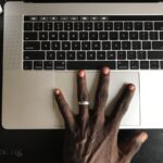 macbook pro 2017 large touchpad
